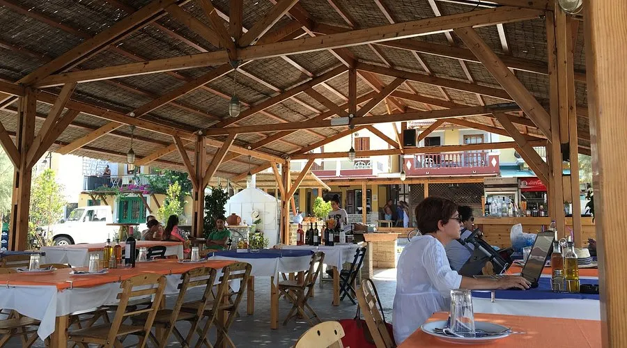 Katsaras - Photo 3