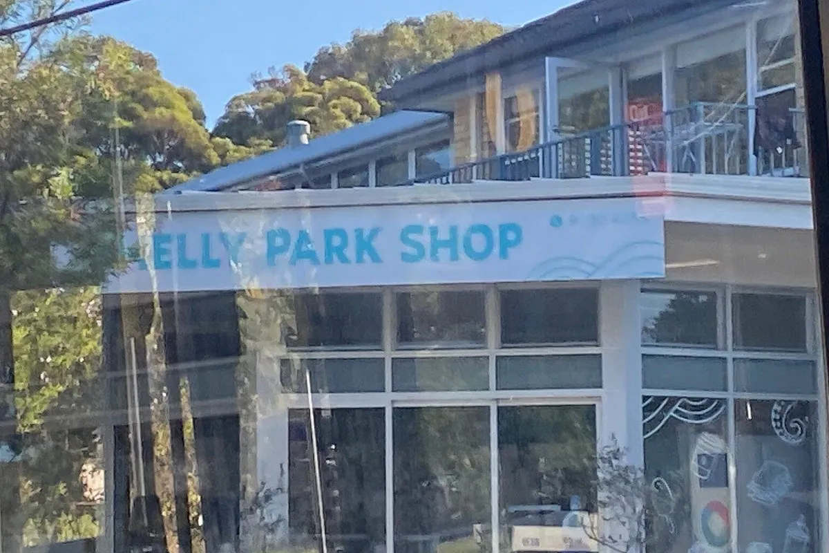 Shelly Park Shop - Main photo