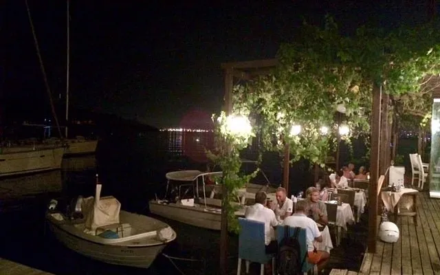 Yengec Restaurant - Photo 4