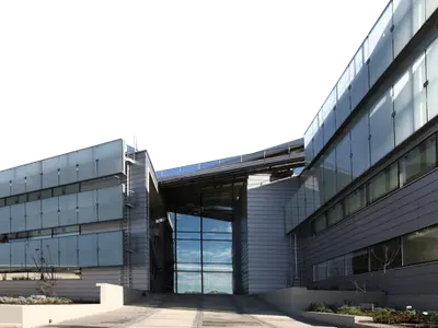 Alpha Bank - Photo 1