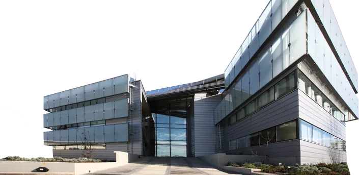 Alpha Bank - Photo 1