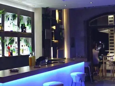 NUEVO - Photo 2