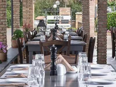Fotis Taverna - Photo 3
