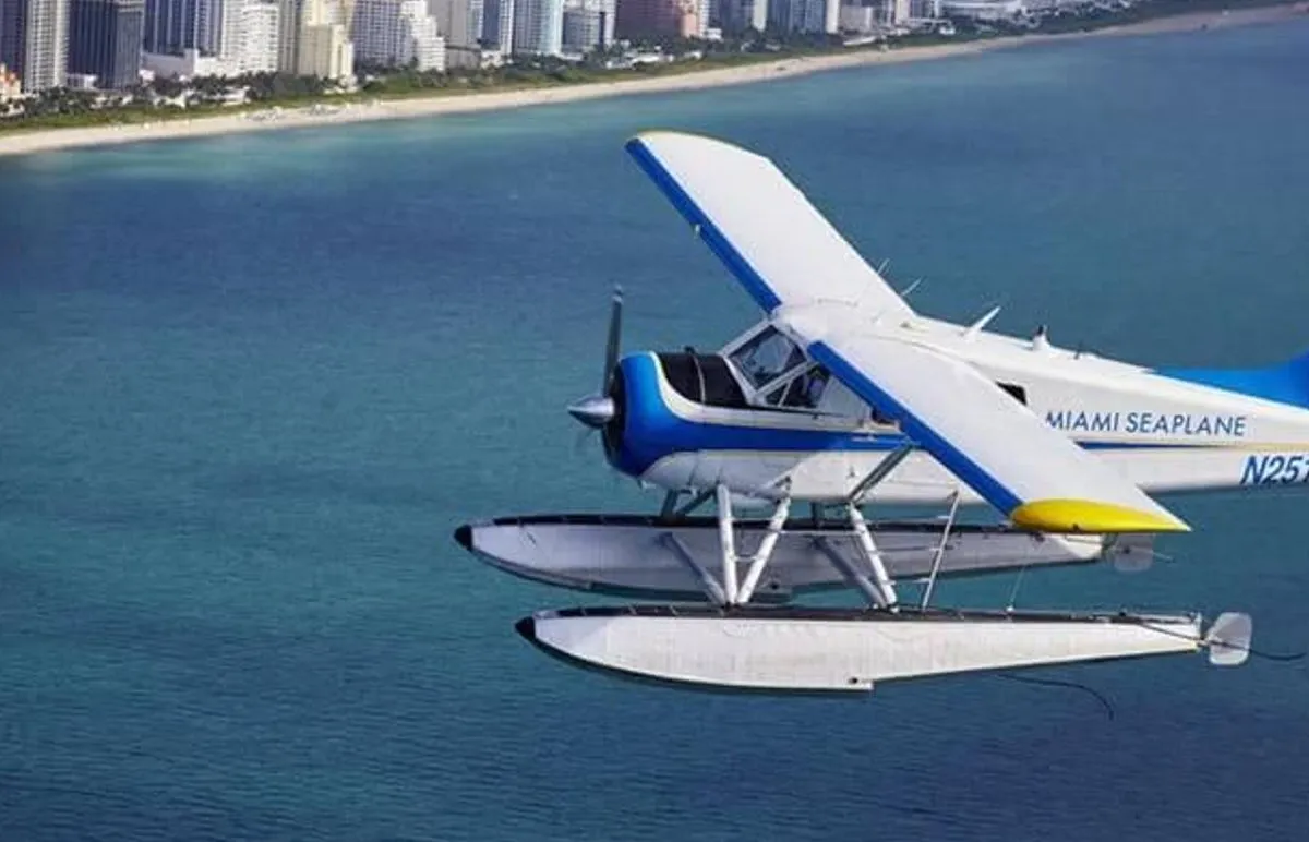 Miami seaplane tour - Photo 2