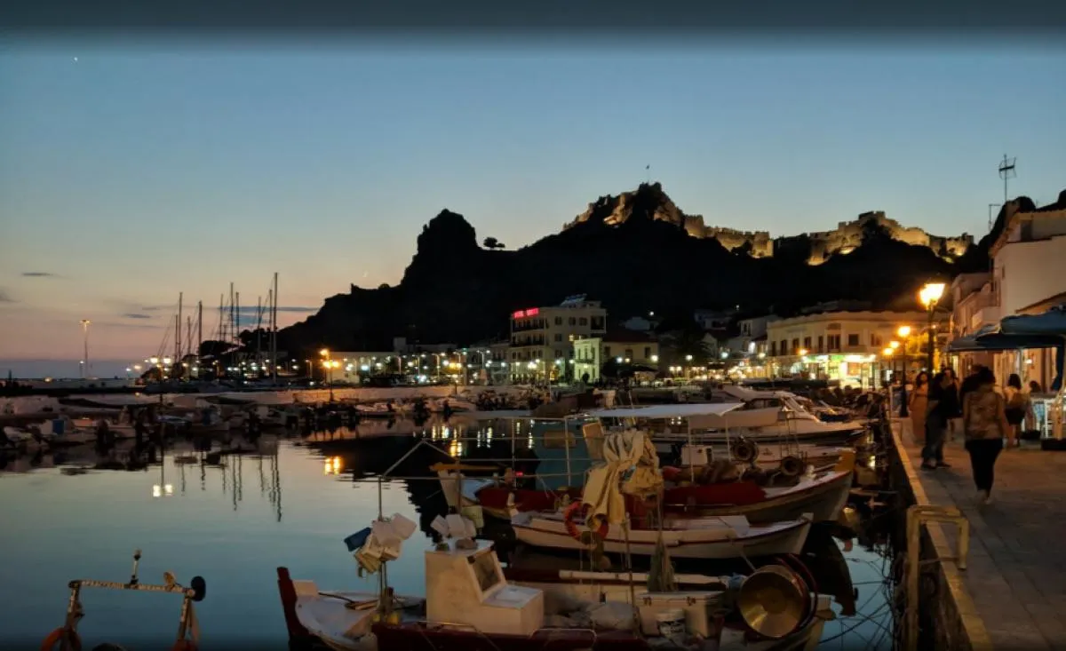 The Little Harbor - Photo 2