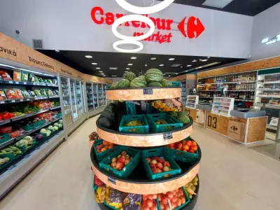 Market In - Photo 1