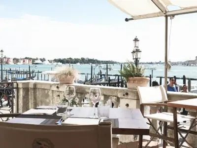 La Vela - Photo 2