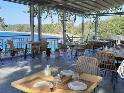 Agnanti Yannis Restaurant - Photo 2
