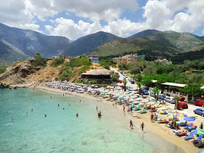 Varkotopos beach - Photo 3