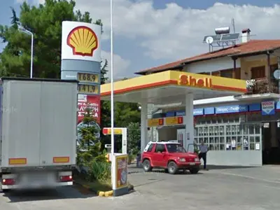 SHELL - Photo 2