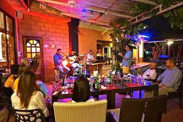 La Taverna - Photo 4