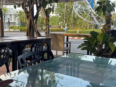 La Taverna - Photo 2