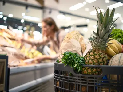 Market In - Photo 1