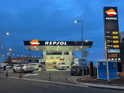 Repsol - Photo 4