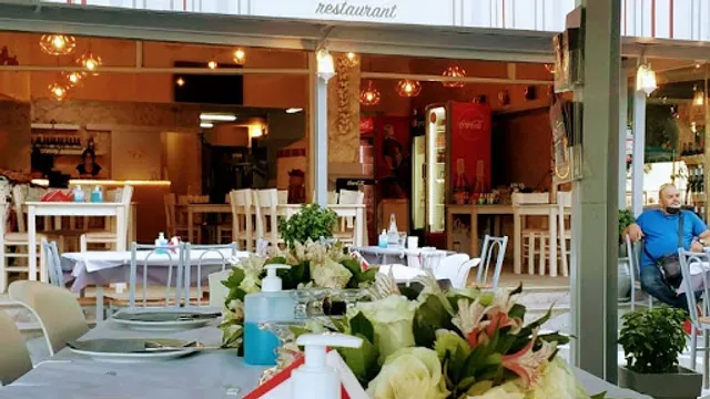 Pizza Del Porto - Photo 2