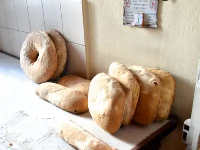 Vellios Bakery - Photo 3