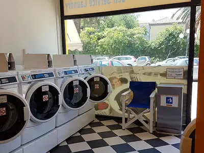 Kanellis Laundry - Photo 2
