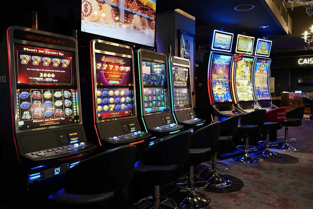 Casino Cherbourg en Cotentin - Photo 1