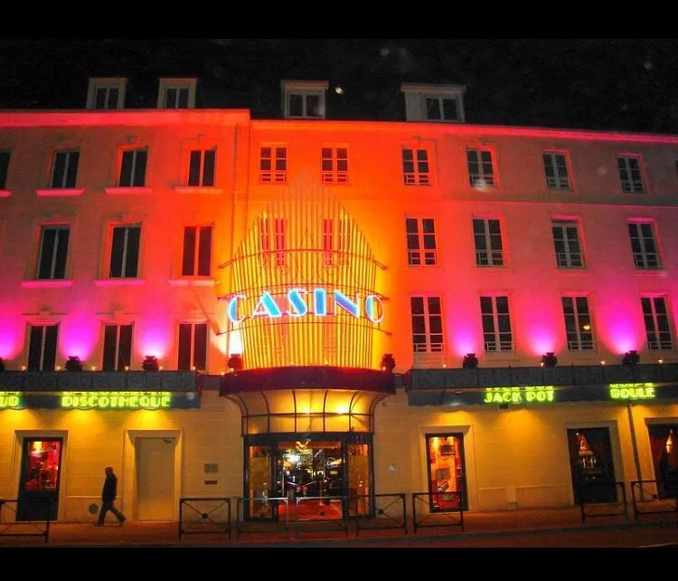 Casino Cherbourg en Cotentin - Photo 5
