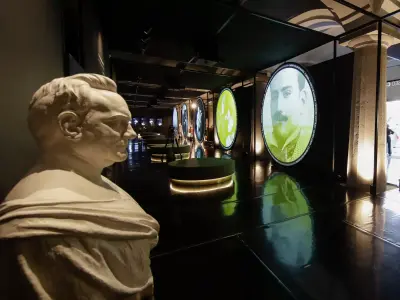 Museo Enrico Caruso - Photo 2