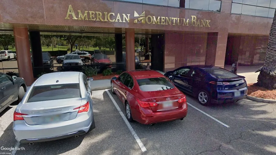 American Momentum Bank - Photo 2