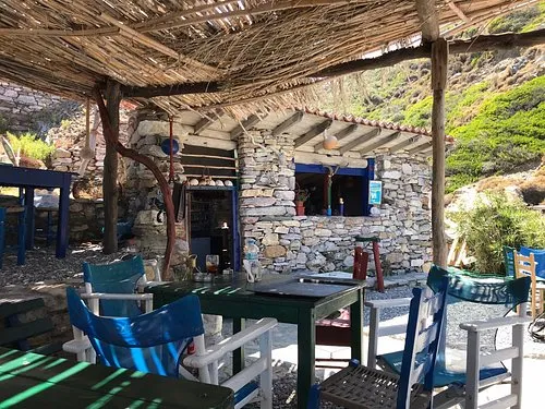 Kastro Beach Taverna - Photo 1