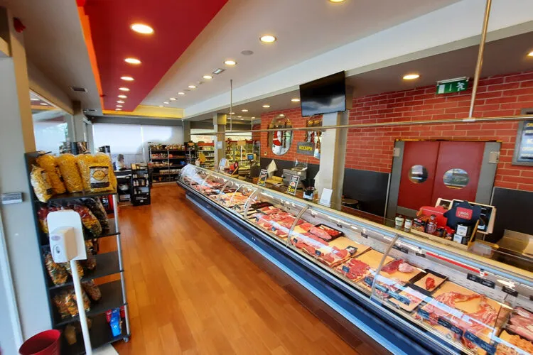 Meat Market - Photo 5