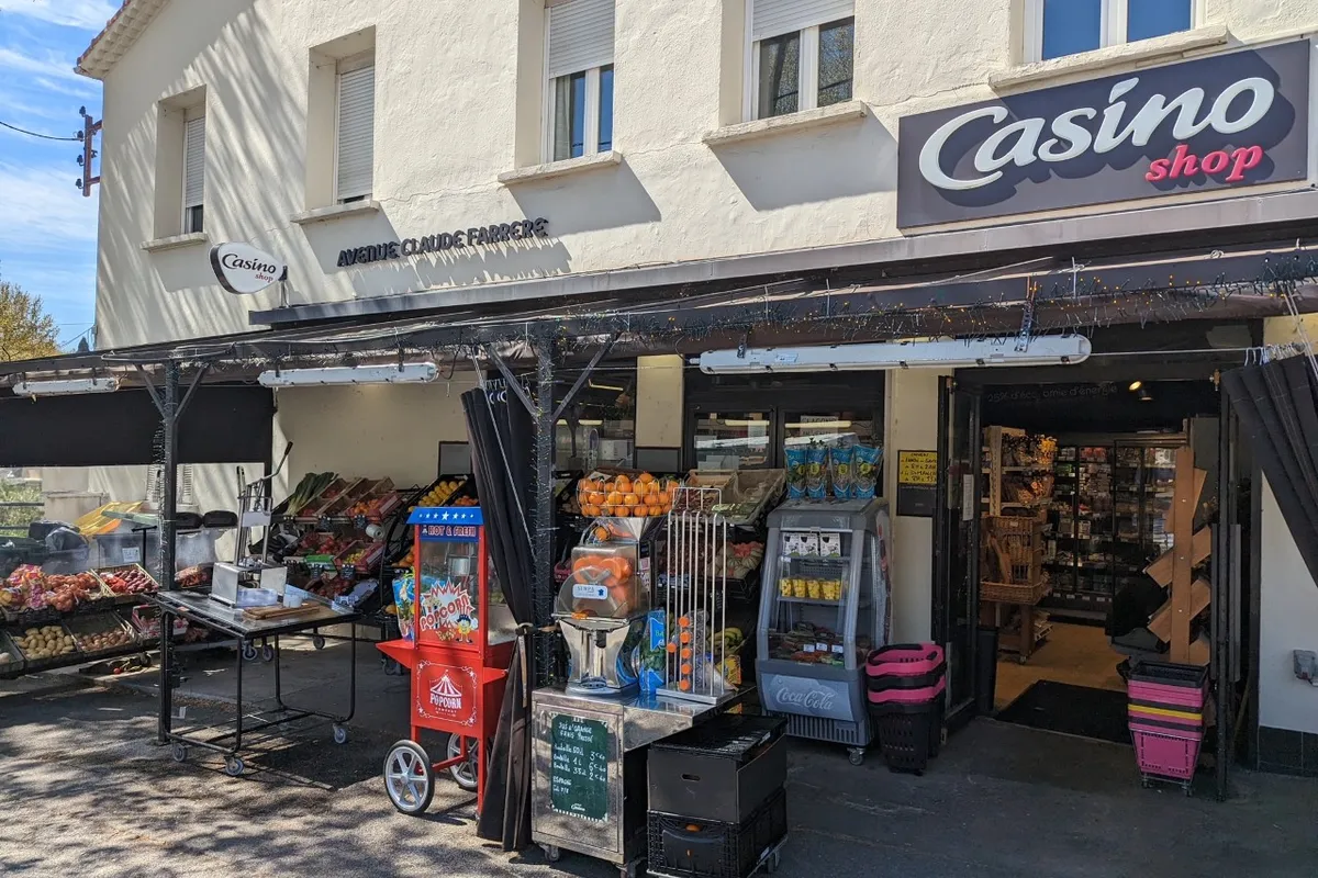 Casino Shop - Photo 3