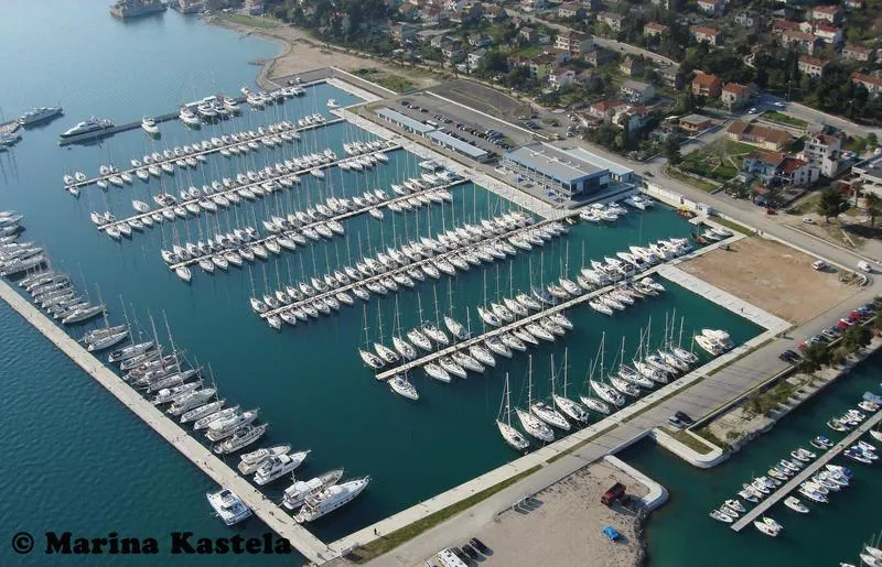 Fuel Dock - Photo 1