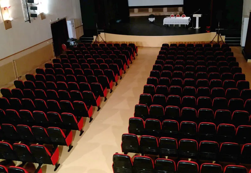 Melina Mercouri Theatre - Photo 3