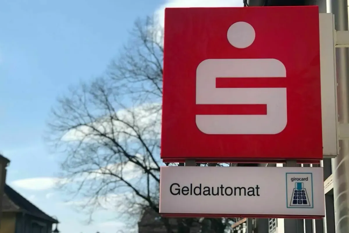 Mittelbrandenburgische Sparkasse - Photo 2