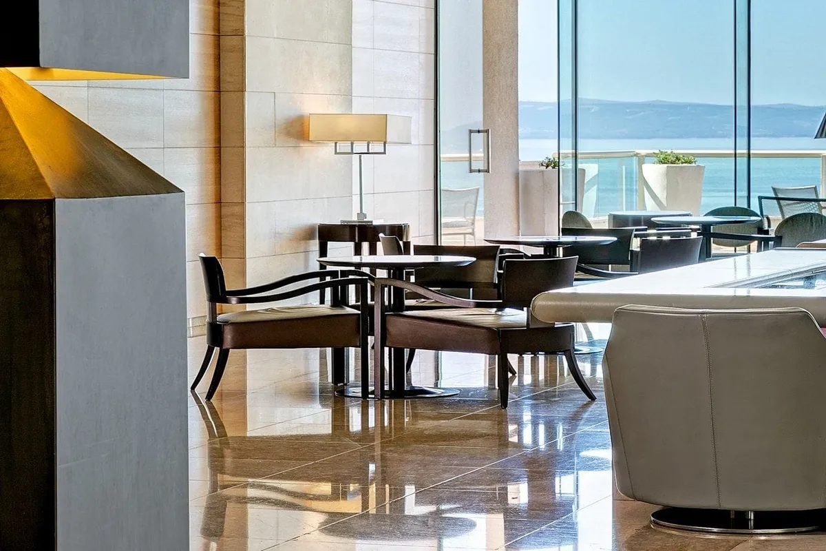 Champagne Bar - Main photo