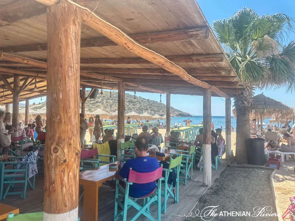 Nuevo Loca beach bar - Photo 4