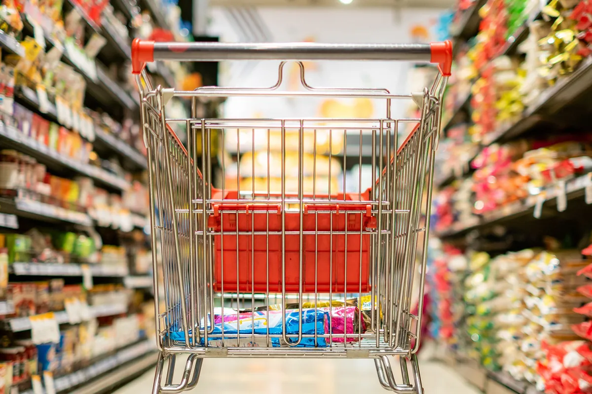 super market - Photo 3
