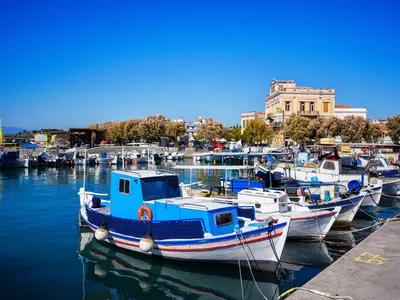 Aegina Marina mooring - Photo 3