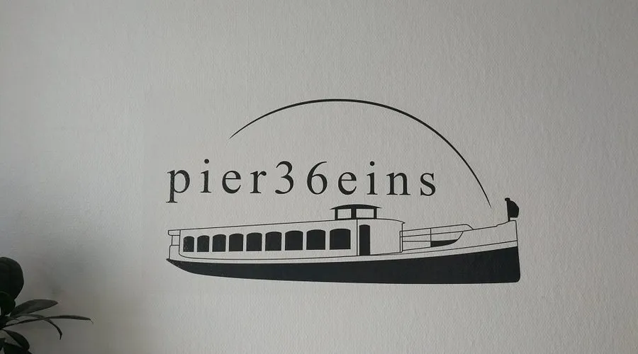 pier36eins - Photo 1