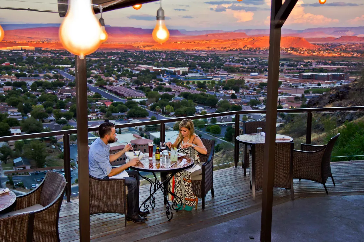 The Balcony - Photo 1