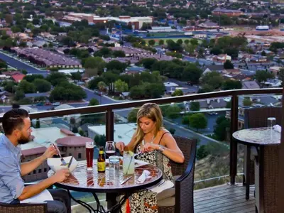 The Balcony - Photo 3