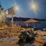 Frog Beach Lounge & Grill
