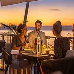7 Seas Restaurant & Bar