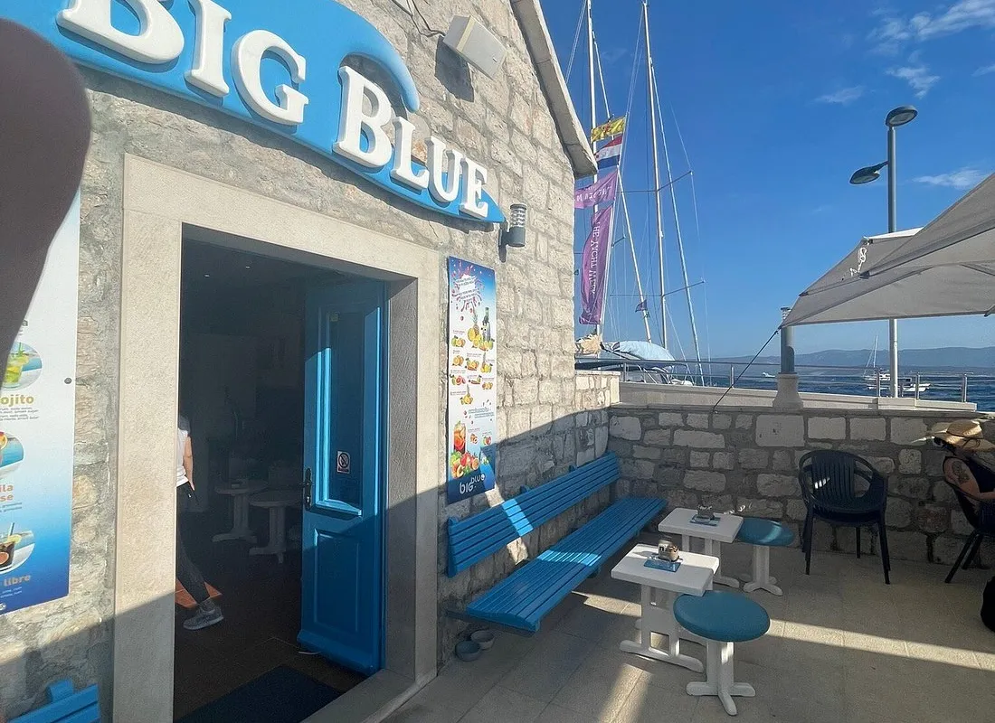 Big Blue - Photo 2
