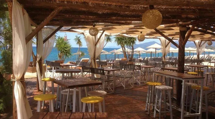 Palmos Beach Bar - Photo 2