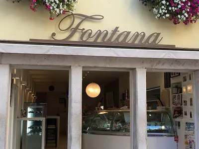 Fontana - Photo 2