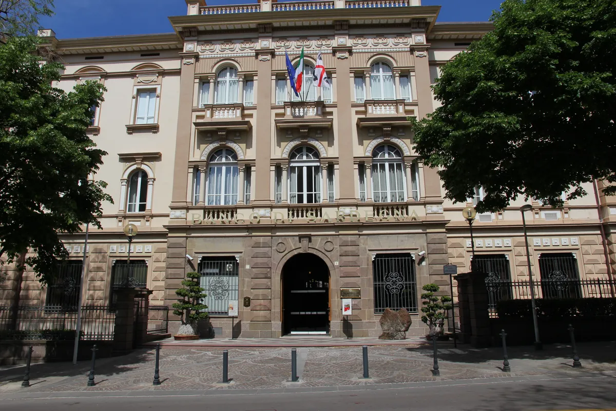 Banco di Sardegna - Photo 1