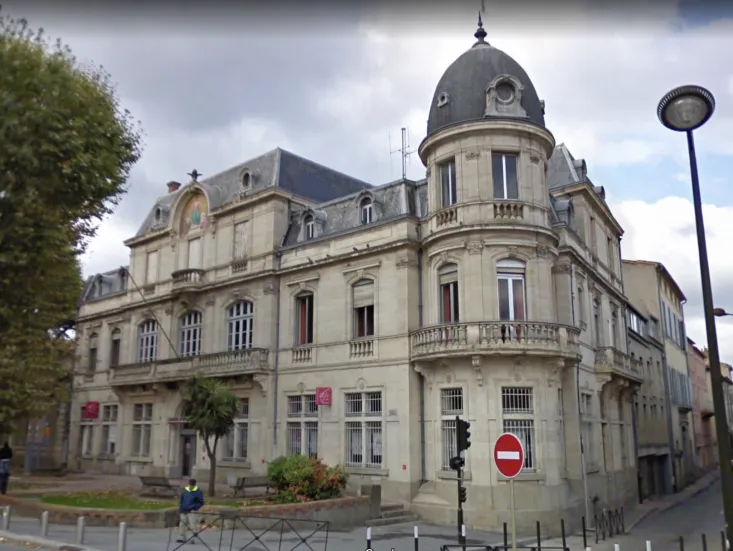 Caisse d'Épargne - Photo 1