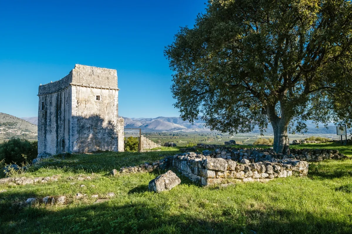 Ragio Tower - Main photo