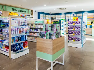 Pharmacie Bausset - Photo 2