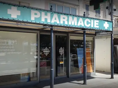 Pharmacie Bausset - Photo 1