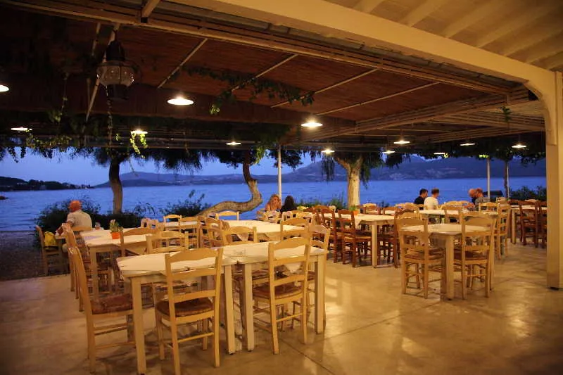 Pantazis Tavern - Photo 3