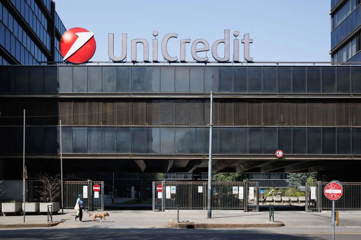 Unicredit - Photo 1
